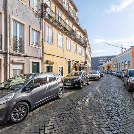 Urban & Trendy Duplex Close To Lx Factory By Trip2Portugal Лісабон Екстер'єр фото